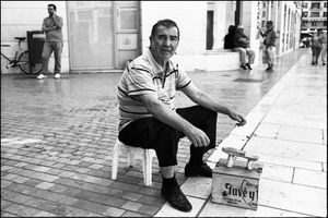 Shoe shiner<br>Málaga, 2015